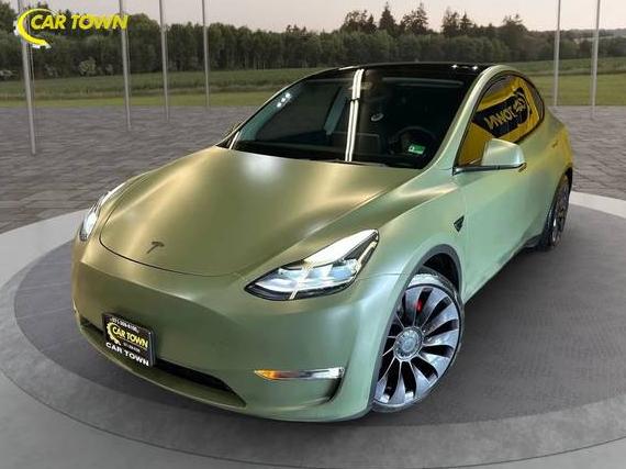 TESLA MODEL Y 2021 5YJYGDEF3MF230528 image